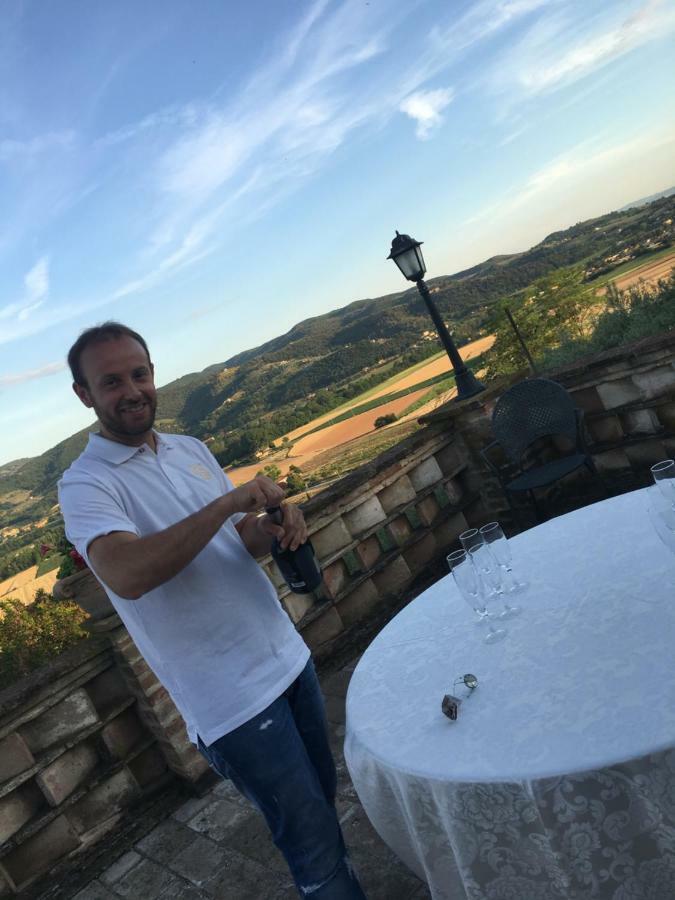 Agriturismo Wine Casale Villa Chiara 托尔吉亚诺 外观 照片